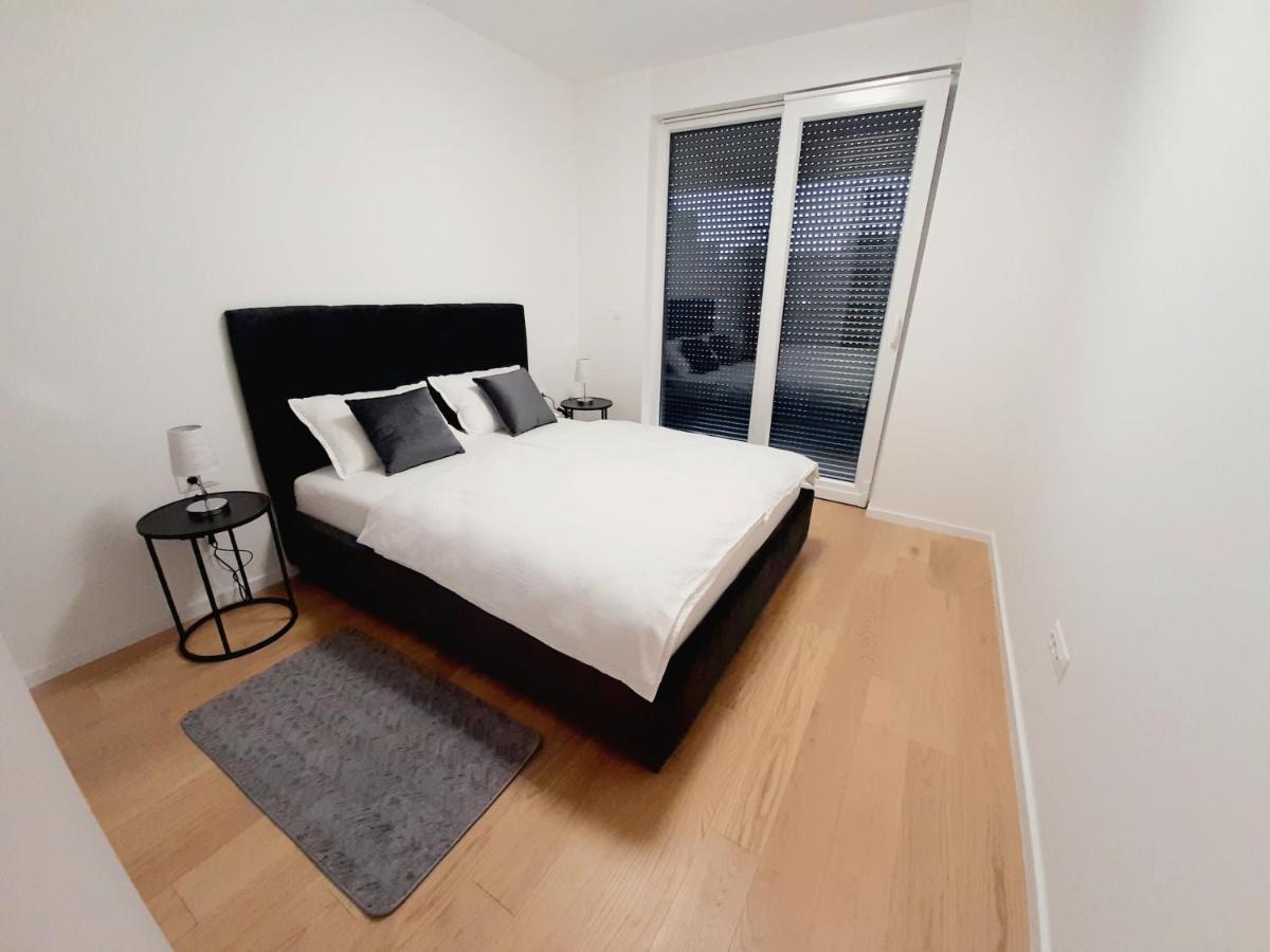 Apartment Tina Split